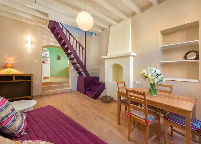 בית נופש Colourful Home, Medieval Town Rhodes