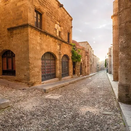 Дом отдыха Colourful Home, Medieval Town Rhodes